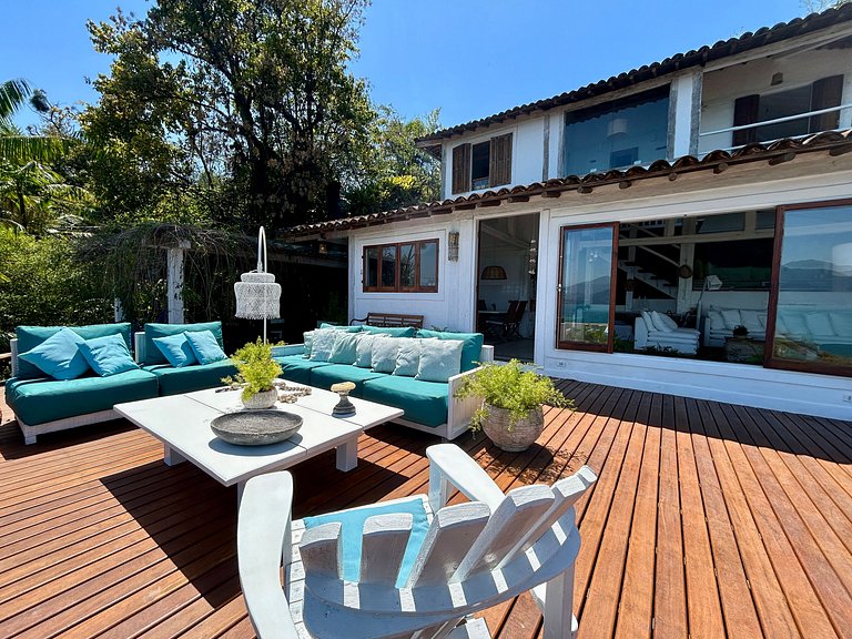 Vista deslumbrante, piscina, sauna, churrasqueira