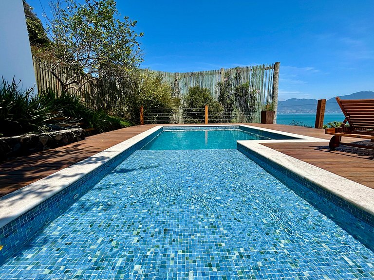 Vista deslumbrante, piscina, sauna, churrasqueira