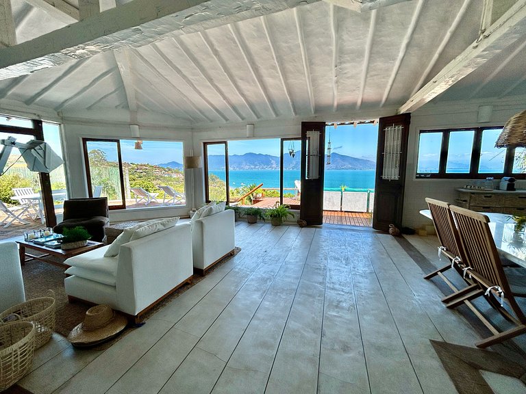 Vista deslumbrante, piscina, sauna, churrasqueira