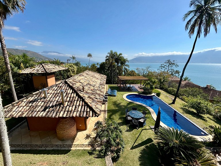 Piscina, espaço gourmet climatizado, vista mar