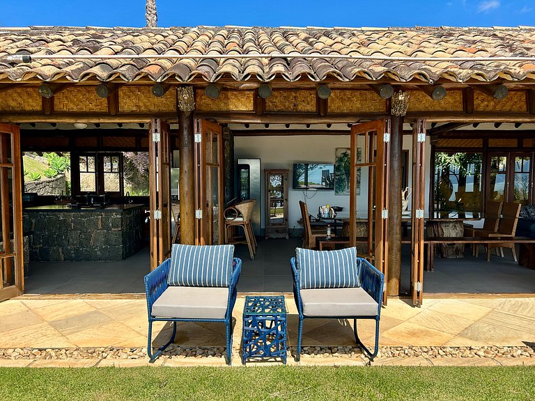 Piscina, espaço gourmet climatizado, vista mar