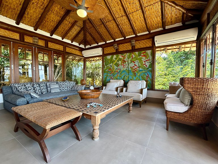 Piscina, espaço gourmet climatizado, vista mar