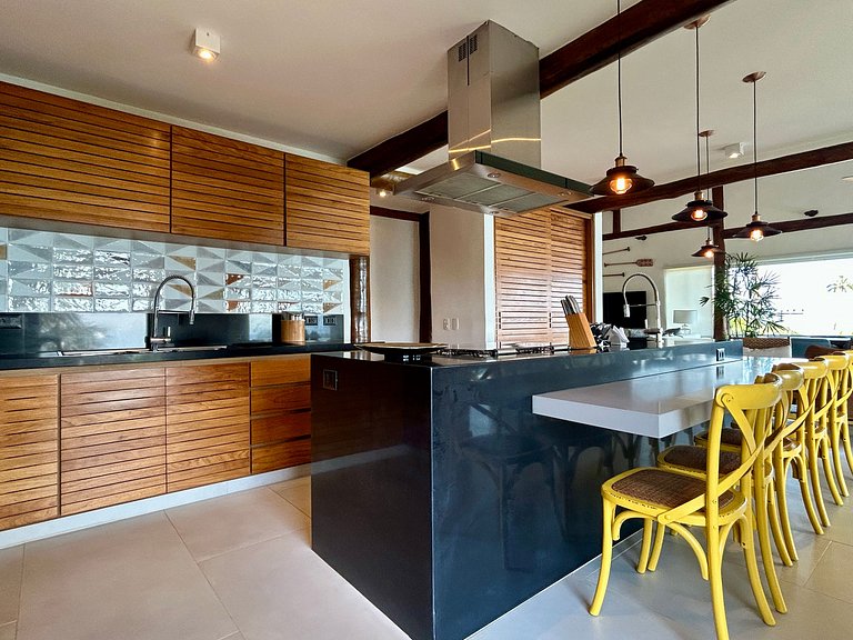 Piscina, espaço gourmet climatizado, vista mar