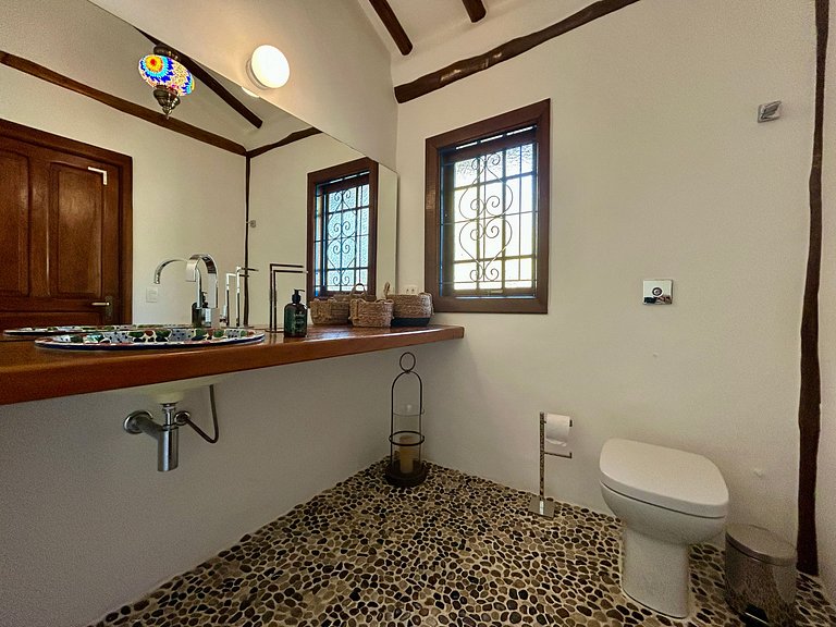 Piscina, espaço gourmet climatizado, vista mar