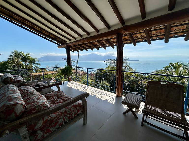 Piscina, espaço gourmet climatizado, vista mar