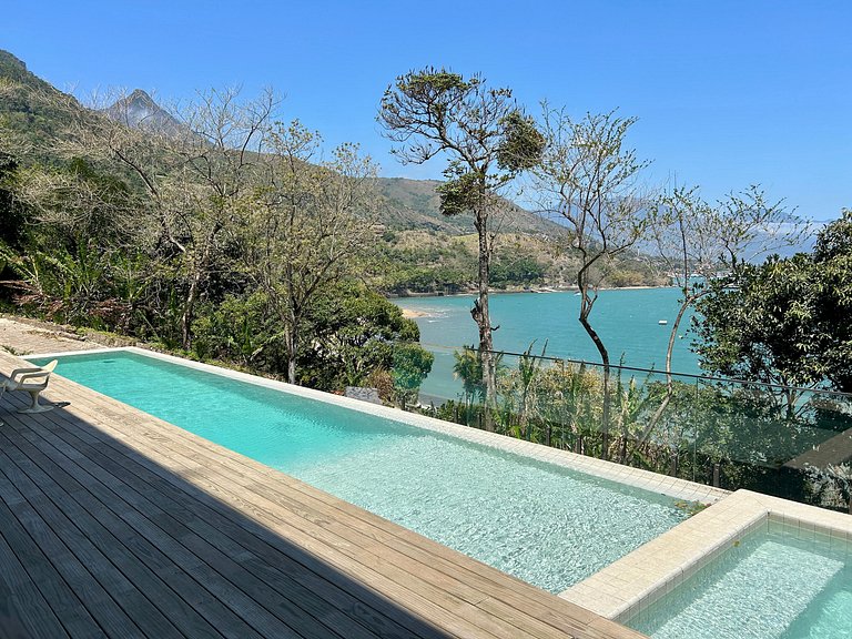 Casa contemporânea, piscina, vista, espaço gourmet