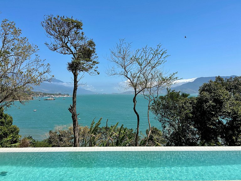 Casa contemporânea, piscina, vista, espaço gourmet