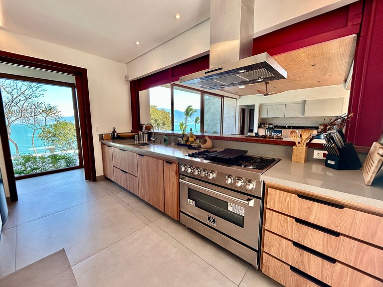 Casa contemporânea, piscina, vista, espaço gourmet