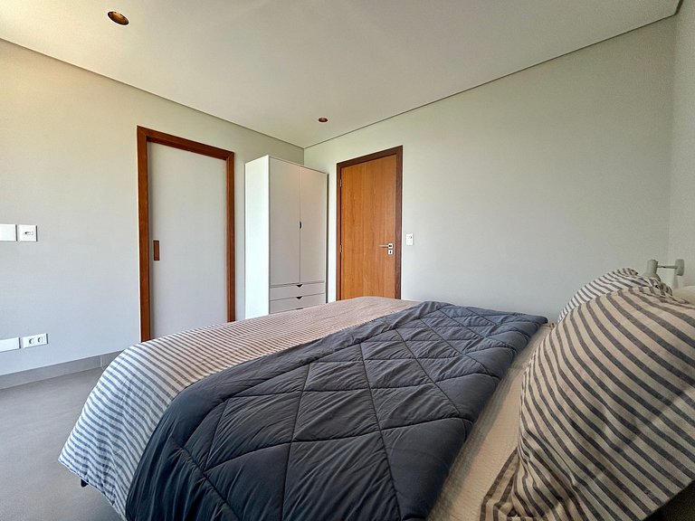 Casa contemporânea, piscina, vista, espaço gourmet