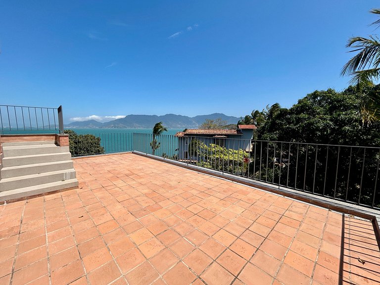 Casa contemporânea, piscina, vista, espaço gourmet