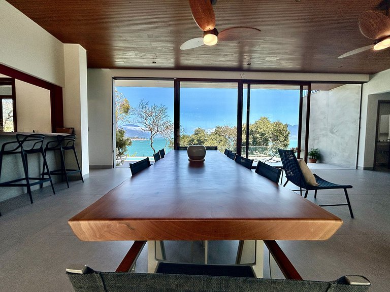 Casa contemporânea, piscina, vista, espaço gourmet