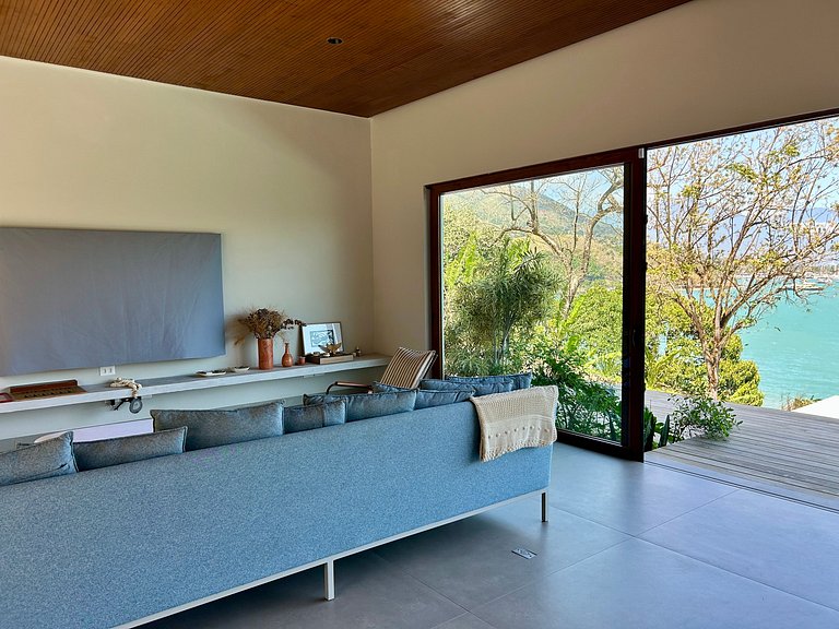 Casa contemporânea, piscina, vista, espaço gourmet