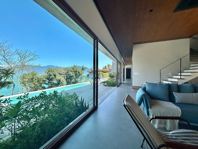 Casa contemporânea, piscina, vista, espaço gourmet