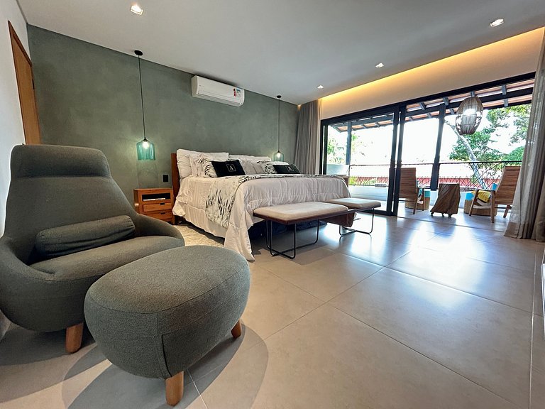 Casa de Alto Padrão no Condomínio Palmares – Frente ao Mar e