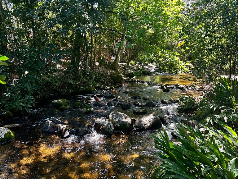 Refúgio, natureza, cachoeira e espaço gourmet