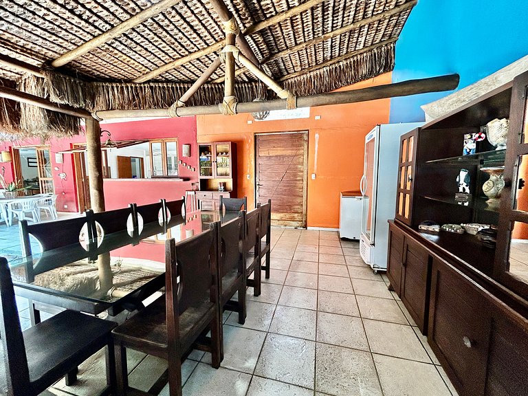 A 50m da praia Itaguassu, piscina, churrasqueira