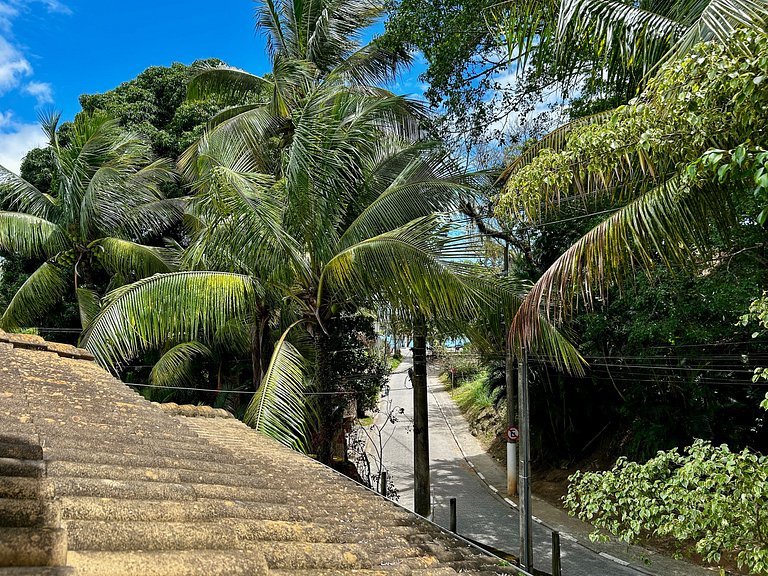 A 50m da praia Itaguassu, piscina, churrasqueira