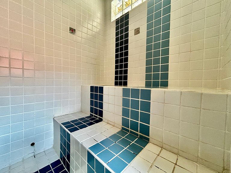 A 50m da praia Itaguassu, piscina, churrasqueira