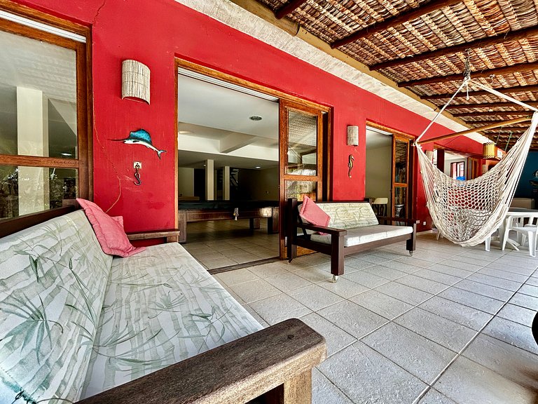 A 50m da praia Itaguassu, piscina, churrasqueira