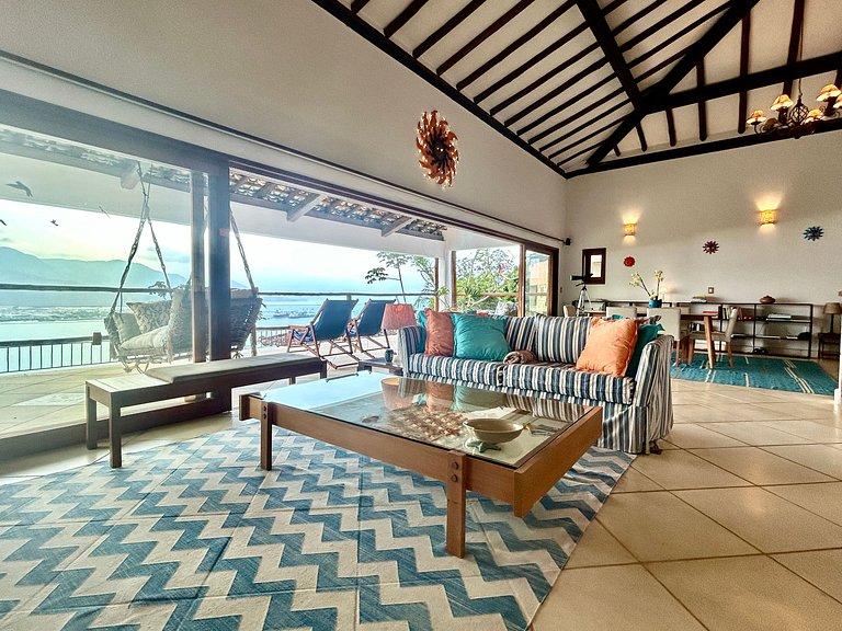 Vista deslumbrante, piscina e espaço gourmet