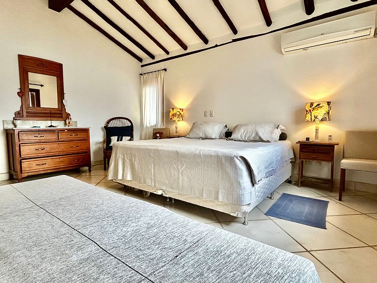 Vista deslumbrante, piscina e espaço gourmet