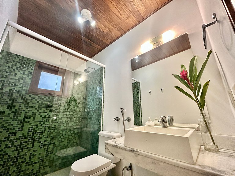 Vista deslumbrante, piscina e espaço gourmet