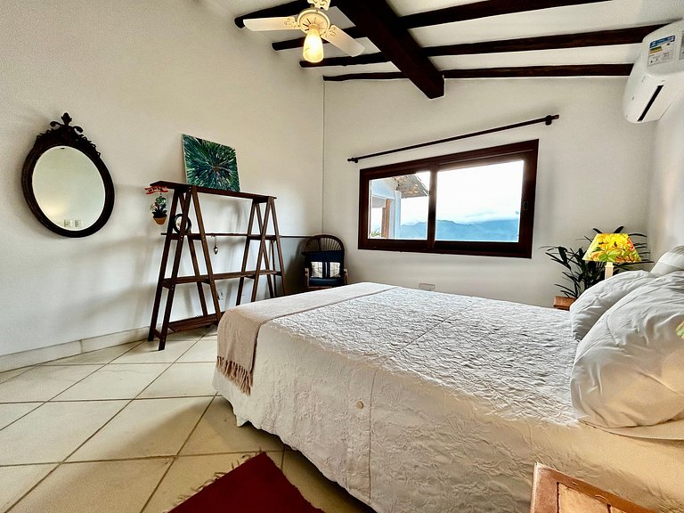 Vista deslumbrante, piscina e espaço gourmet