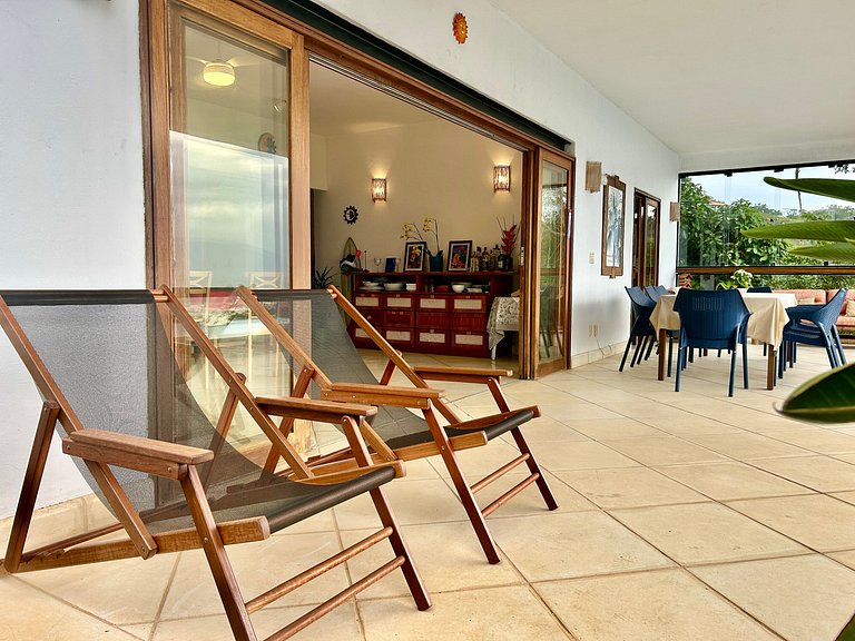 Vista deslumbrante, piscina e espaço gourmet