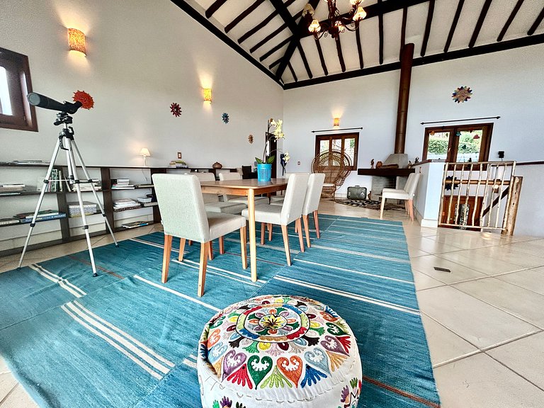 Vista deslumbrante, piscina e espaço gourmet