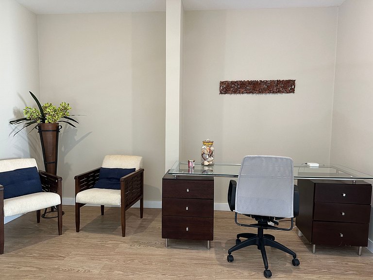 Luxuosa casa “porteira fechada” à venda – Feiticeira, Ilhabe