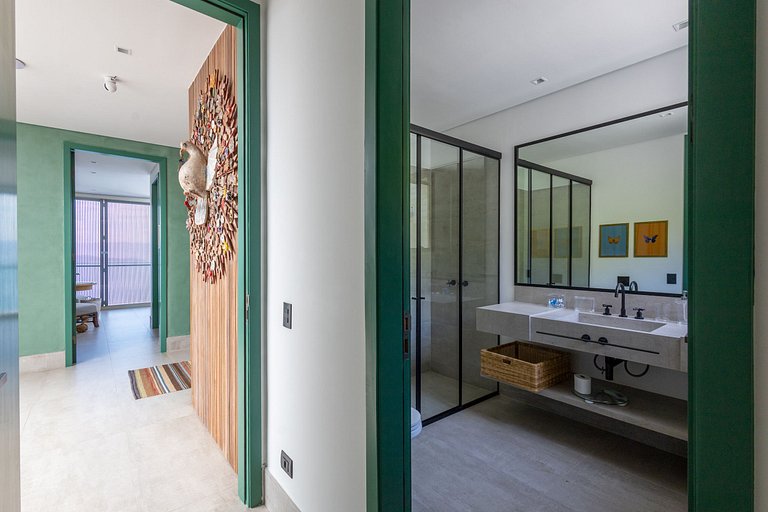 Casa contemporânea a 5 minutos do YTC Ilhabela