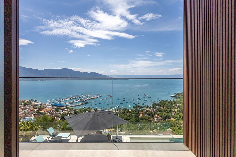 Casa contemporânea a 5 minutos do YTC Ilhabela