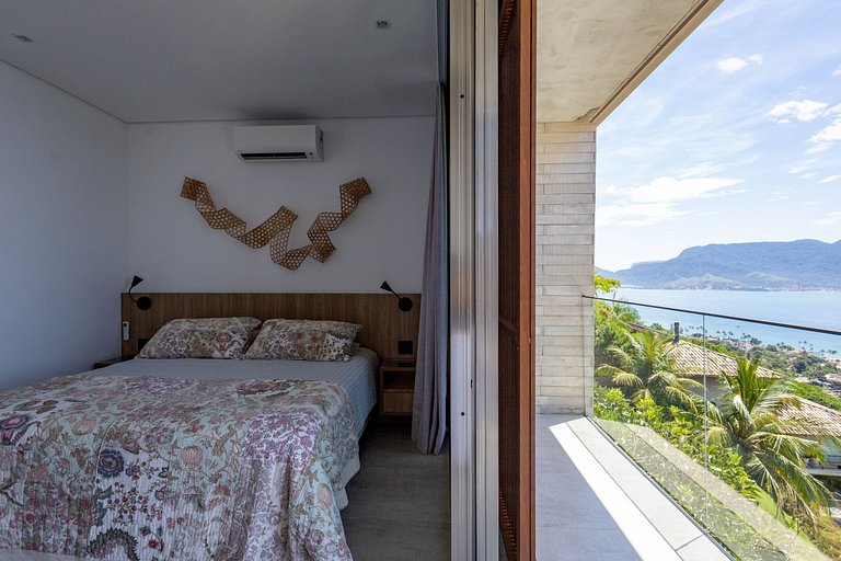 Casa contemporânea a 5 minutos do YTC Ilhabela