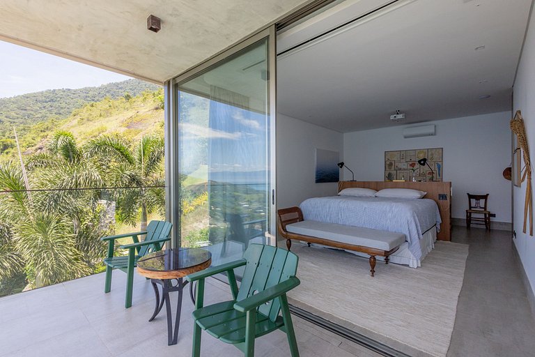 Casa contemporânea a 5 minutos do YTC Ilhabela