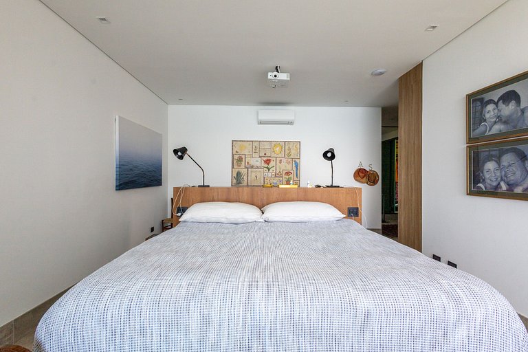 Casa contemporênea a 5 minutos do YTC Ilhabela