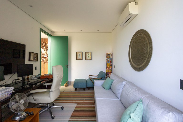 Casa contemporânea a 5 minutos do YTC Ilhabela