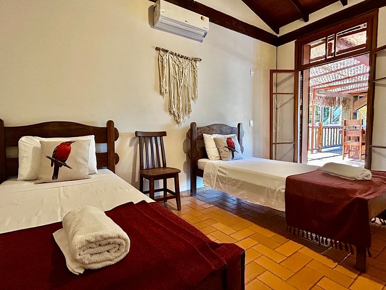 SPA, churrasqueira, piscina, condomínio beira-mar