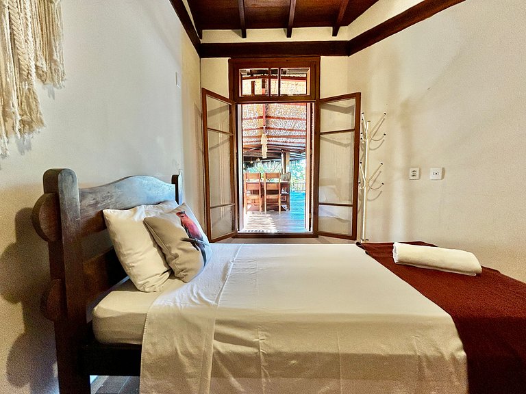 SPA, churrasqueira, piscina, condomínio beira-mar