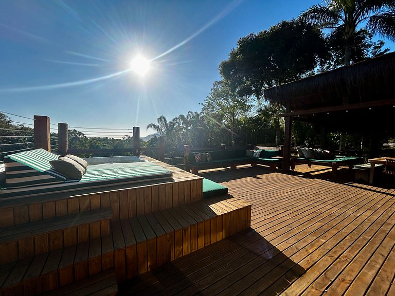 Refúgio em Ilhabela, com vista para mar e montanha