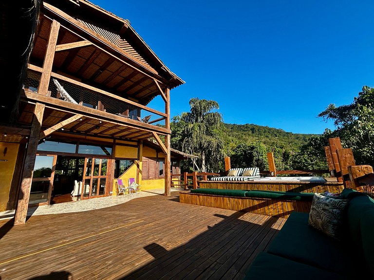 Refúgio em Ilhabela, com vista para mar e montanha