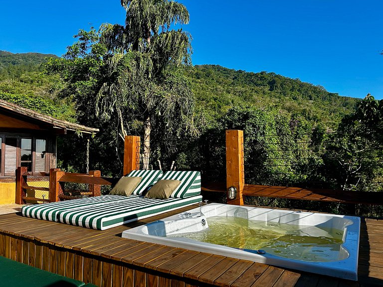 Refúgio em Ilhabela, com vista para mar e montanha