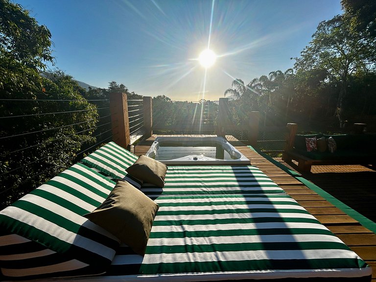 Refúgio em Ilhabela, com vista para mar e montanha