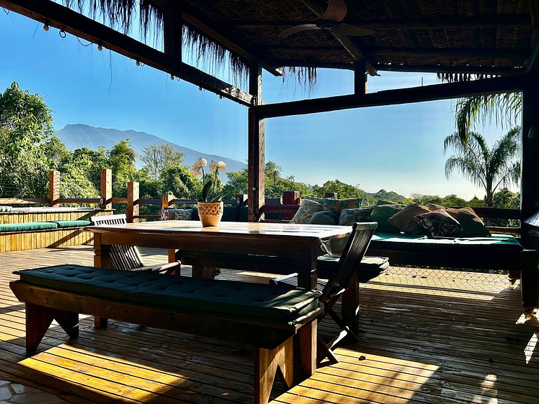 Refúgio em Ilhabela, com vista para mar e montanha