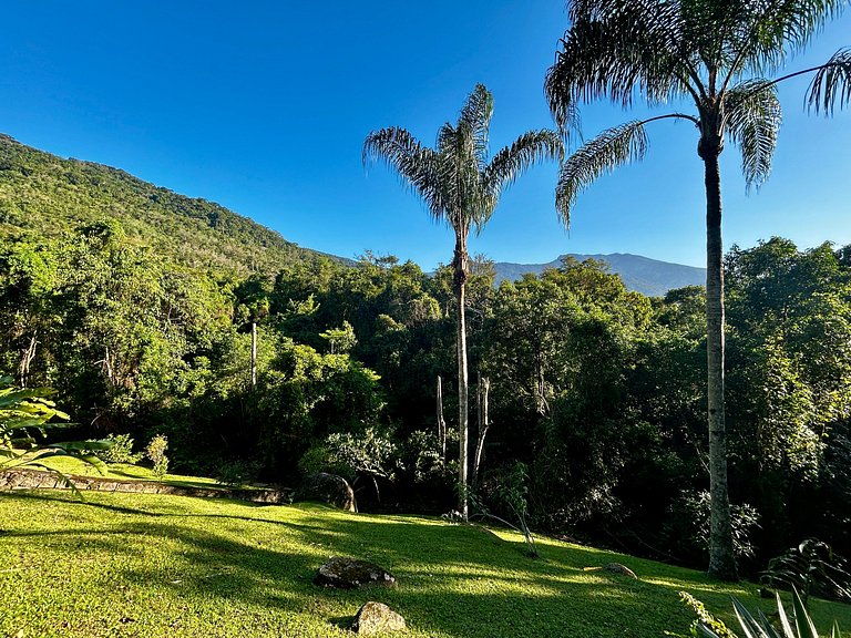 Refúgio em Ilhabela, com vista para mar e montanha