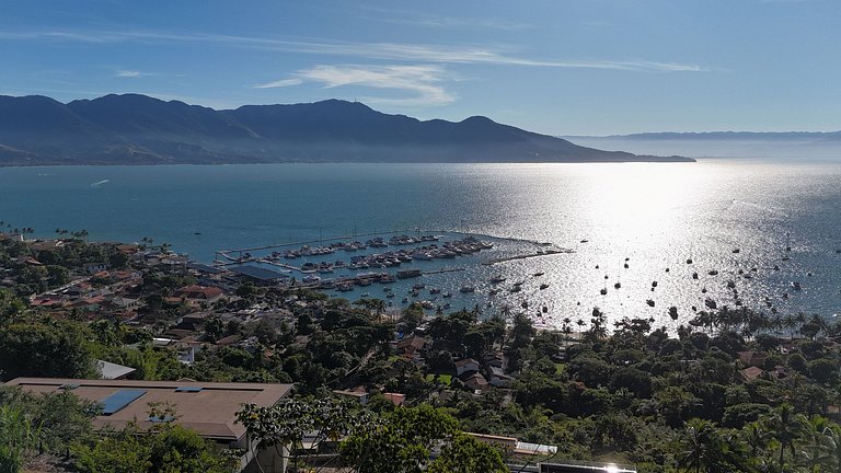 Casa Exclusiva em Ilhabela, com vista para o Yacht Club