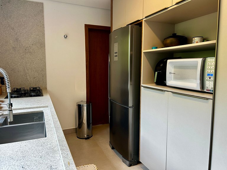 Experiência mar, montanha, piscina e churrasqueira