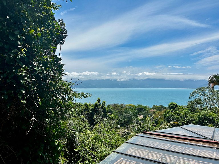 Experiência mar, montanha, piscina e churrasqueira
