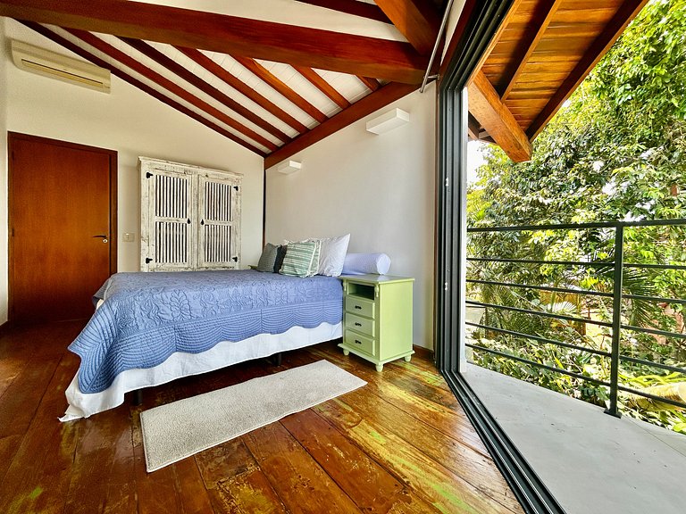 Experiência mar, montanha, piscina e churrasqueira