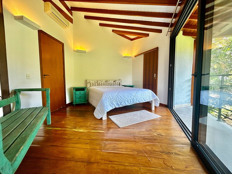 Experiência mar, montanha, piscina e churrasqueira