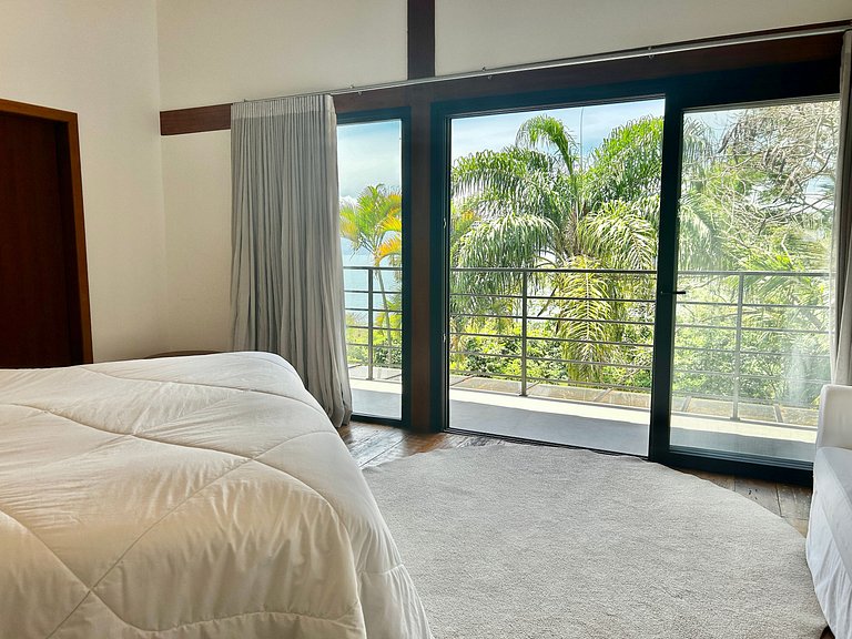 Experiência mar, montanha, piscina e churrasqueira